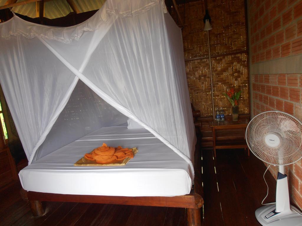 Ban Ban Bangalow Koh Jum Exterior photo