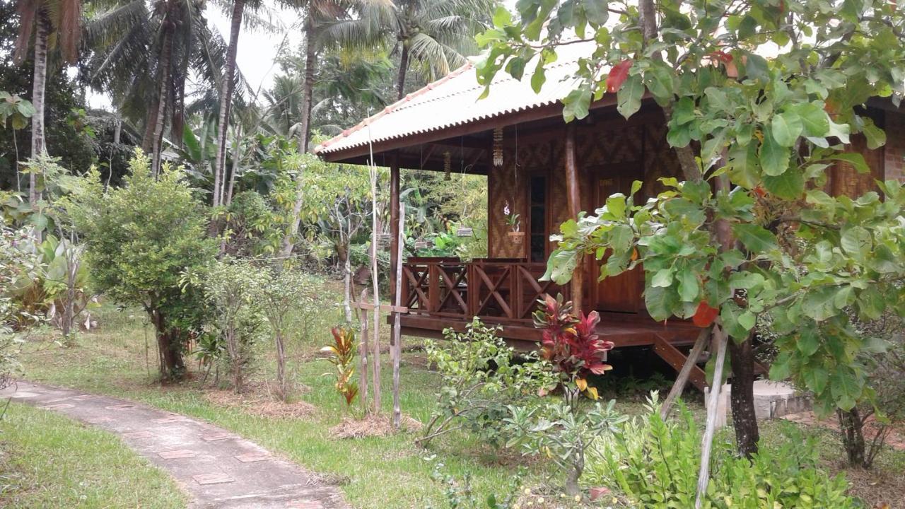 Ban Ban Bangalow Koh Jum Exterior photo