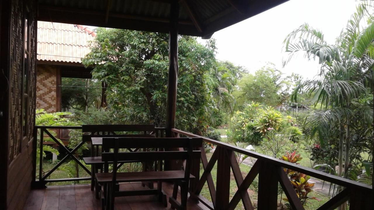 Ban Ban Bangalow Koh Jum Exterior photo