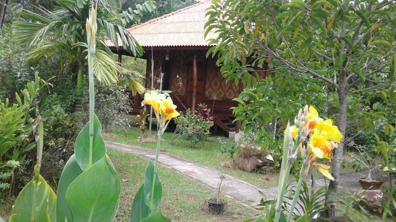 Ban Ban Bangalow Koh Jum Exterior photo
